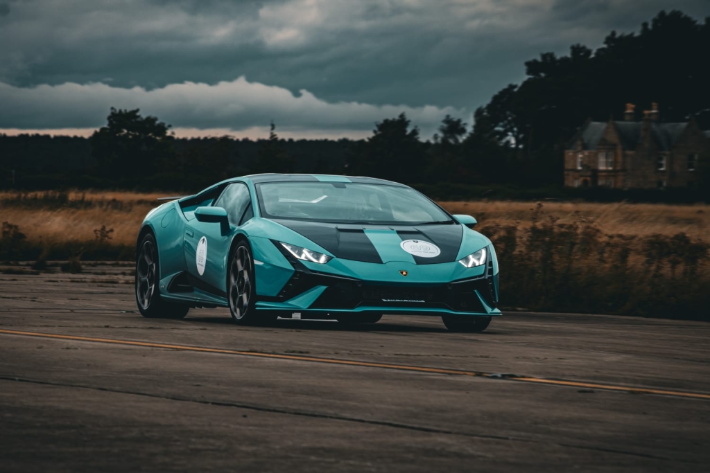 Race The Runway